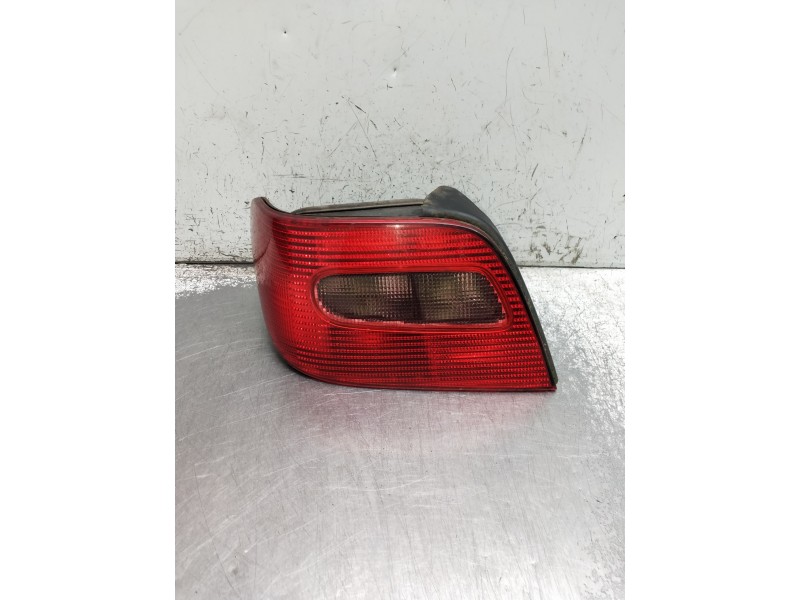 Recambio de piloto trasero izquierdo para citroen xsara coupe referencia OEM IAM   
