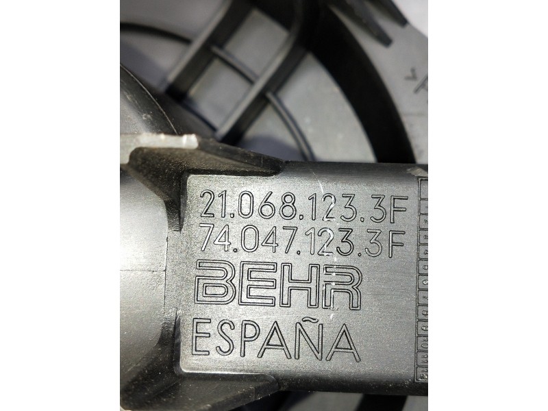 Recambio de motor calefaccion para citroen xsara coupe referencia OEM IAM 210681233F 740471233F 