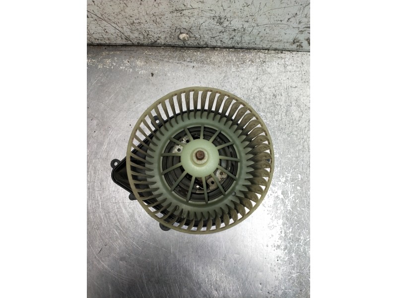 Recambio de motor calefaccion para citroen xsara coupe referencia OEM IAM 210681233F 740471233F 