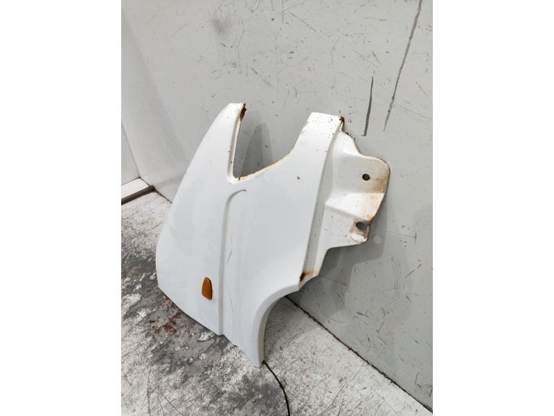 Recambio de aleta delantera derecha para mercedes sprinter (w901,w904) caja cerr. referencia OEM IAM   VER FOTOS