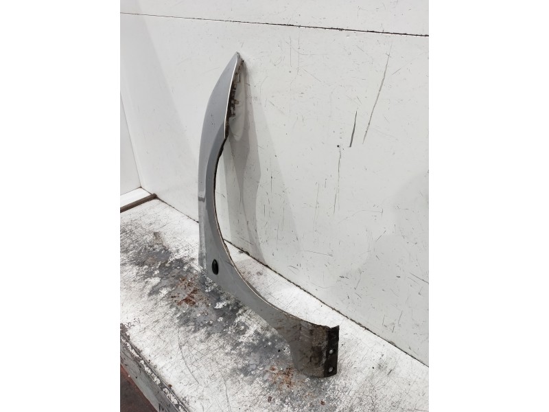 Recambio de aleta delantera derecha para peugeot 307 (s1) referencia OEM IAM   