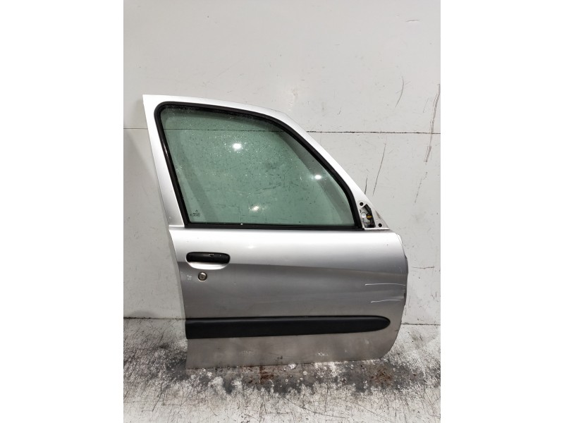 Recambio de puerta delantera derecha para citroen xsara picasso referencia OEM IAM   5P