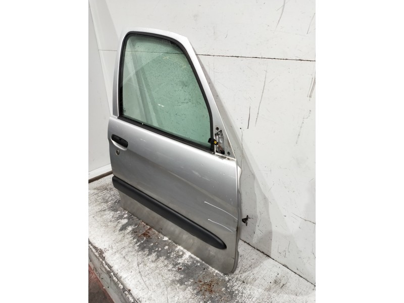 Recambio de puerta delantera derecha para citroen xsara picasso referencia OEM IAM   5P
