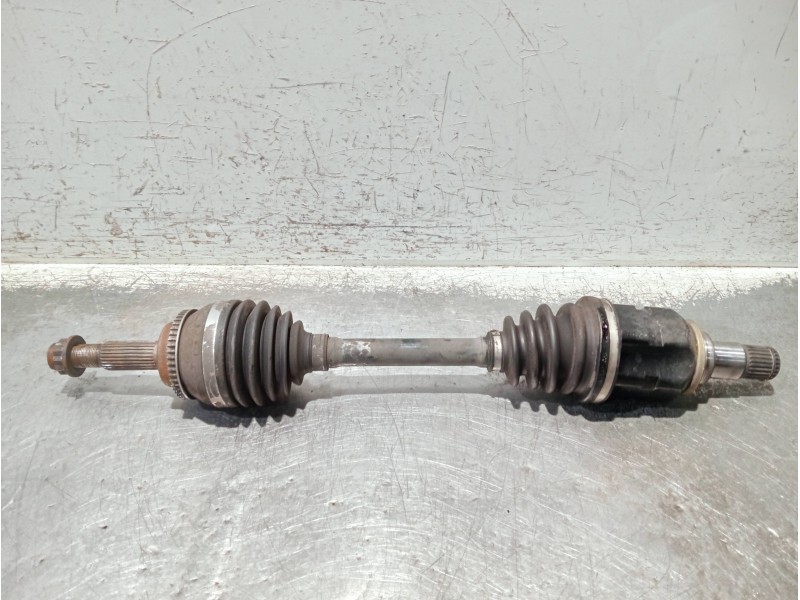 Recambio de transmision delantera izquierda para toyota avensis berlina (t25) referencia OEM IAM   