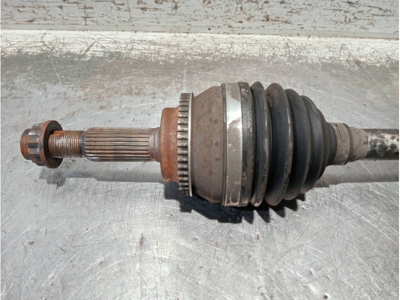 Recambio de transmision delantera izquierda para toyota avensis berlina (t25) referencia OEM IAM   