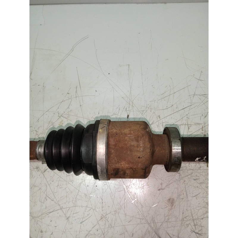 Recambio de transmision delantera derecha para renault clio ii fase ii (b/cb0) 1.5 dci diesel referencia OEM IAM 8200538738  