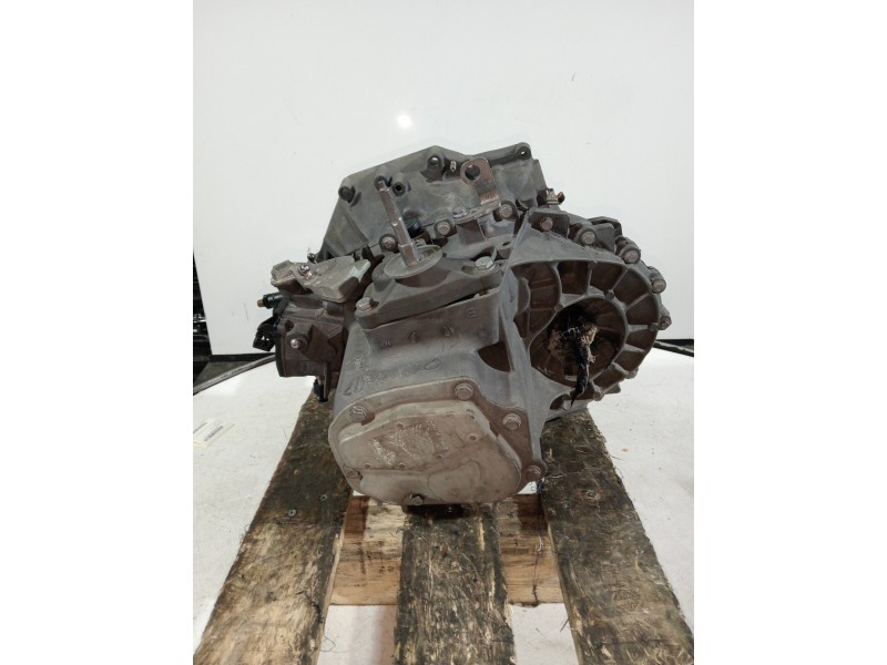 Recambio de caja cambios para peugeot 3008 referencia OEM IAM 20EA07 1238736 6V