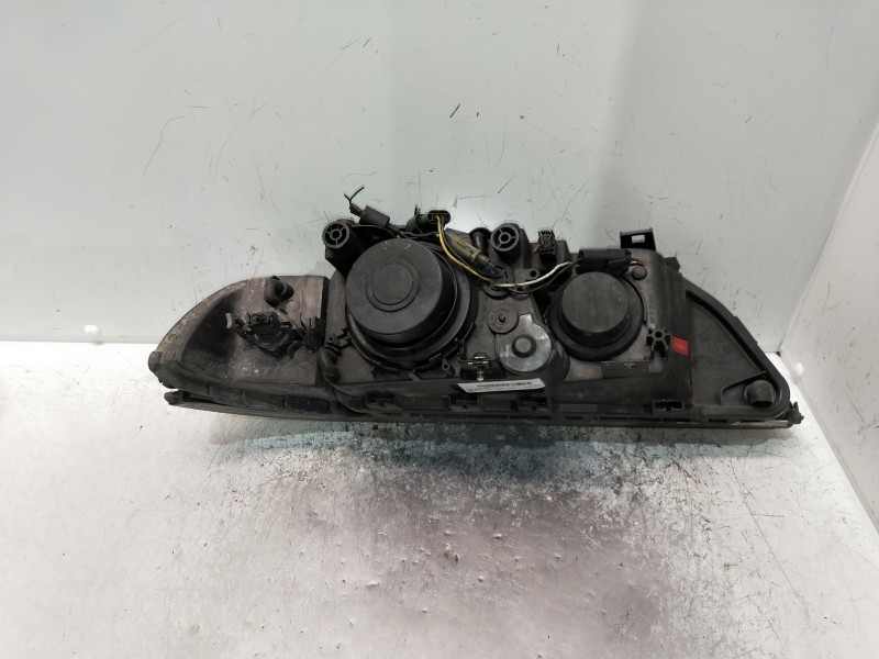 Recambio de faro izquierdo para bmw serie 5 berlina (e39) 525tds referencia OEM IAM 084441119LX  
