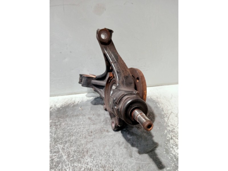 Recambio de mangueta delantera derecha para peugeot 3008 referencia OEM IAM   