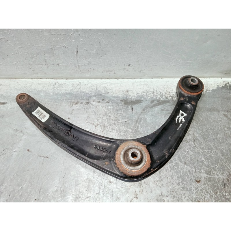 Recambio de brazo suspension inferior delantero derecho para peugeot 3008 referencia OEM IAM 833547 7ATGM1 