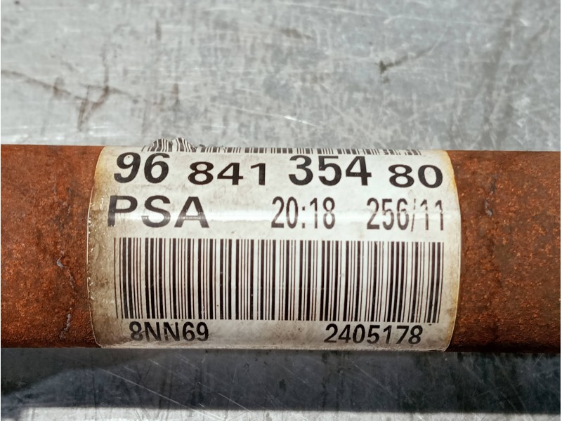 Recambio de transmision delantera derecha para peugeot 3008 referencia OEM IAM 9684135480 8NN69 