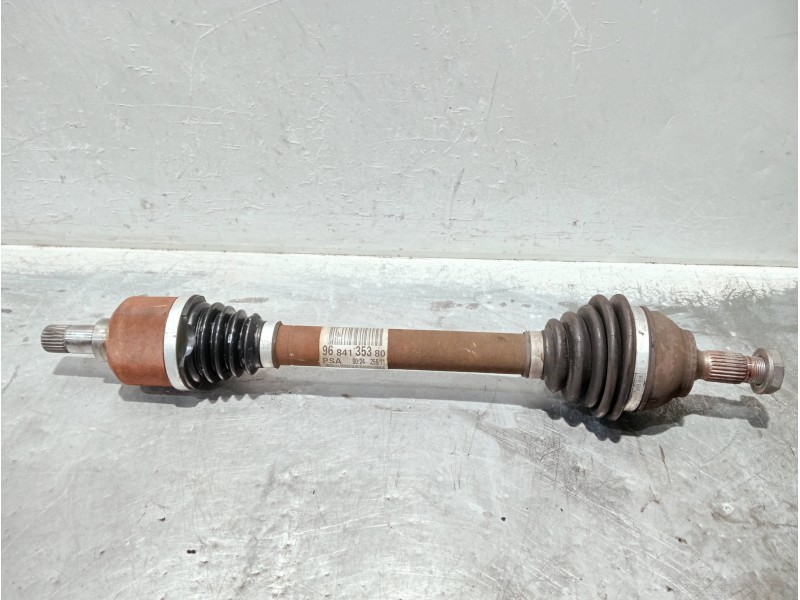 Recambio de transmision delantera izquierda para peugeot 3008 referencia OEM IAM 9684135380 8NN68 