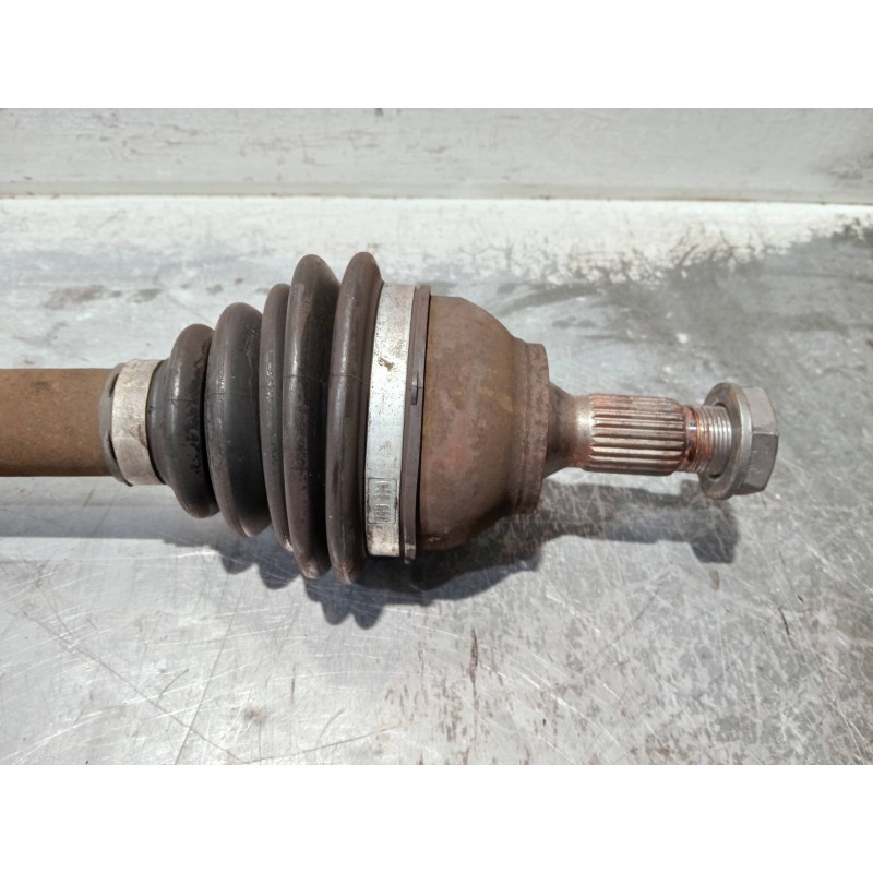 Recambio de transmision delantera izquierda para peugeot 3008 referencia OEM IAM 9684135380 8NN68 