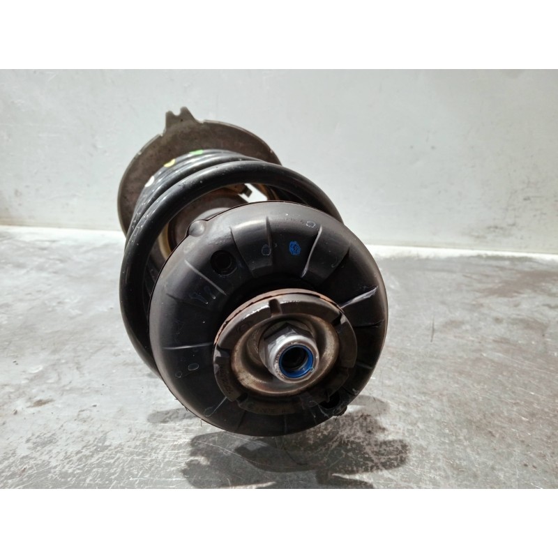 Recambio de amortiguador delantero derecho para peugeot 3008 referencia OEM IAM 612852B  
