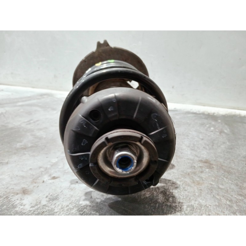 Recambio de amortiguador delantero izquierdo para peugeot 3008 referencia OEM IAM 612852B  