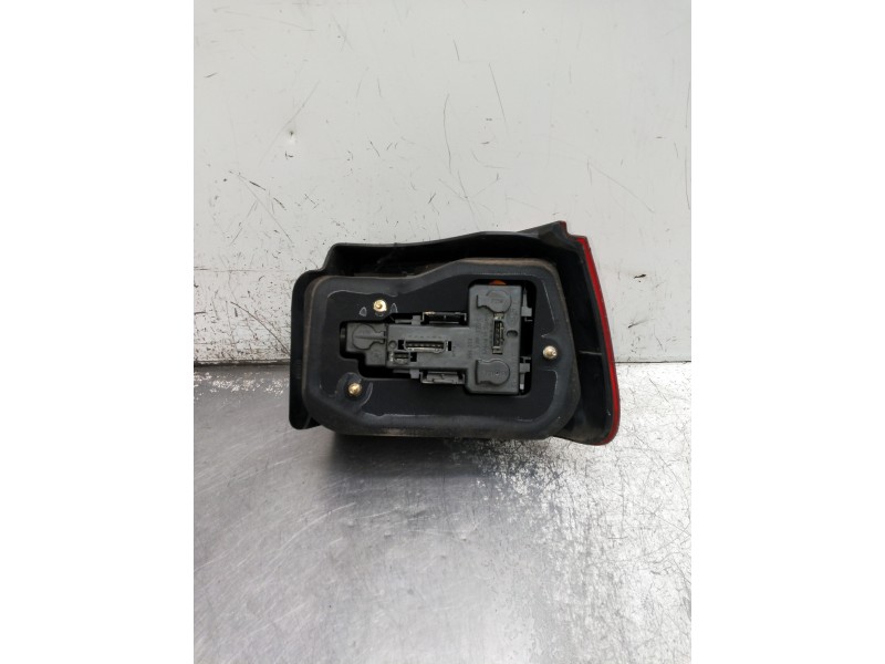 Recambio de piloto trasero izquierdo para seat ibiza (6k1) referencia OEM IAM 6K6945257C.  