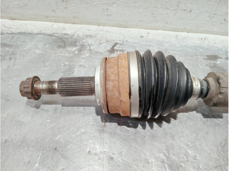 Recambio de transmision delantera izquierda para toyota auris luna referencia OEM IAM EUJ104BP37 4342002630 