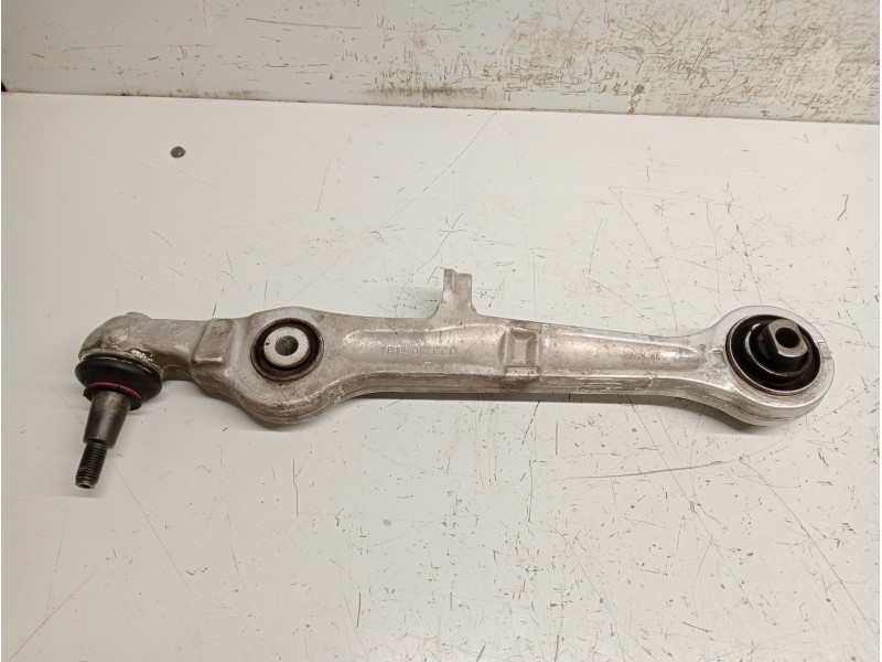 Recambio de brazo suspension inferior delantero izquierdo para audi a4 berlina (8e) referencia OEM IAM 8E0407155E  