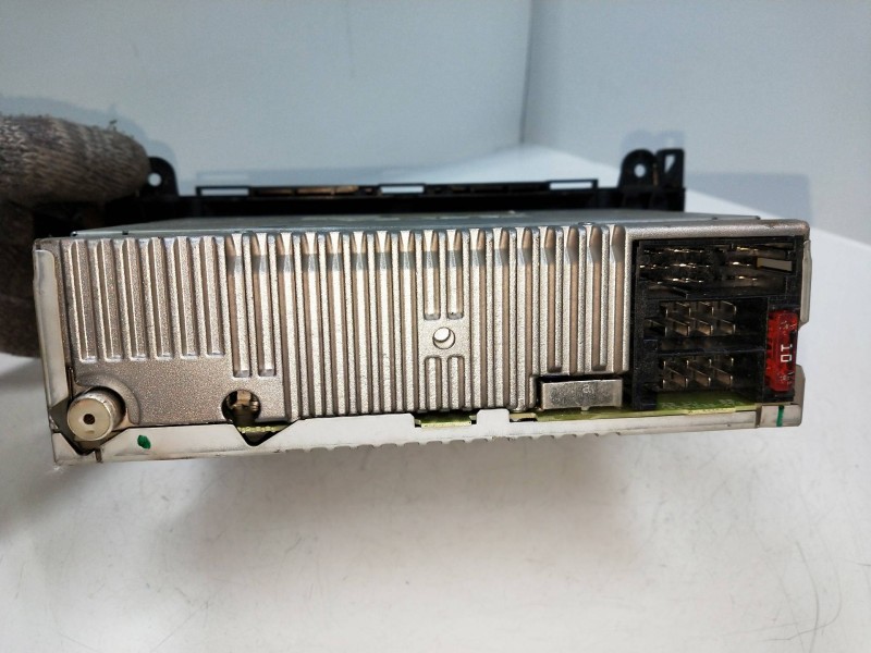 Recambio de sistema audio / radio cd para mercedes clase a (w169) a 150 (169.331) referencia OEM IAM   