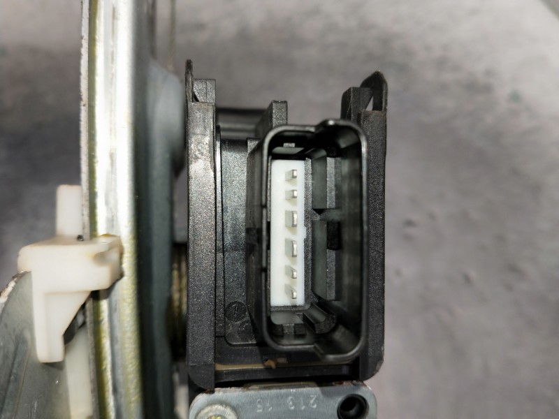 Recambio de elevalunas trasero derecho para peugeot 2008 (--.2013) referencia OEM IAM 9806082180 9806088580 5P