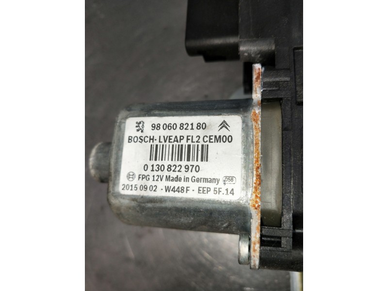 Recambio de elevalunas trasero derecho para peugeot 2008 (--.2013) referencia OEM IAM 9806082180 9806088580 5P