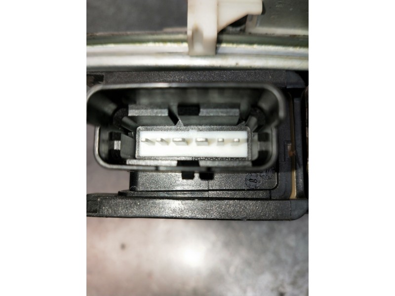 Recambio de elevalunas trasero izquierdo para peugeot 2008 (--.2013) referencia OEM IAM 9806088680 9806082280. 0130822971 5P