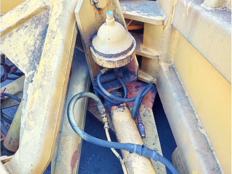 Recambio de defensa delantera para uro 150 turbo referencia OEM IAM   