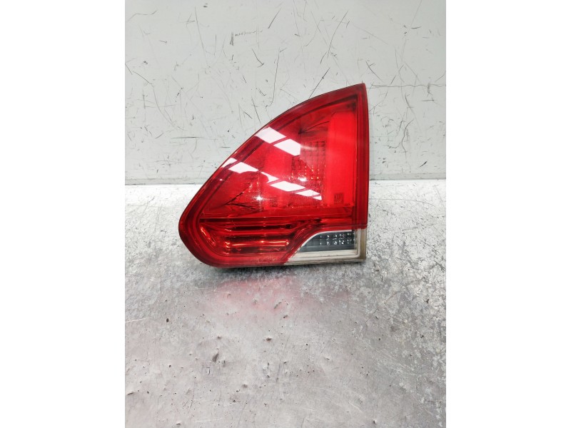 Recambio de piloto trasero derecho interior para peugeot 2008 (--.2013) referencia OEM IAM   