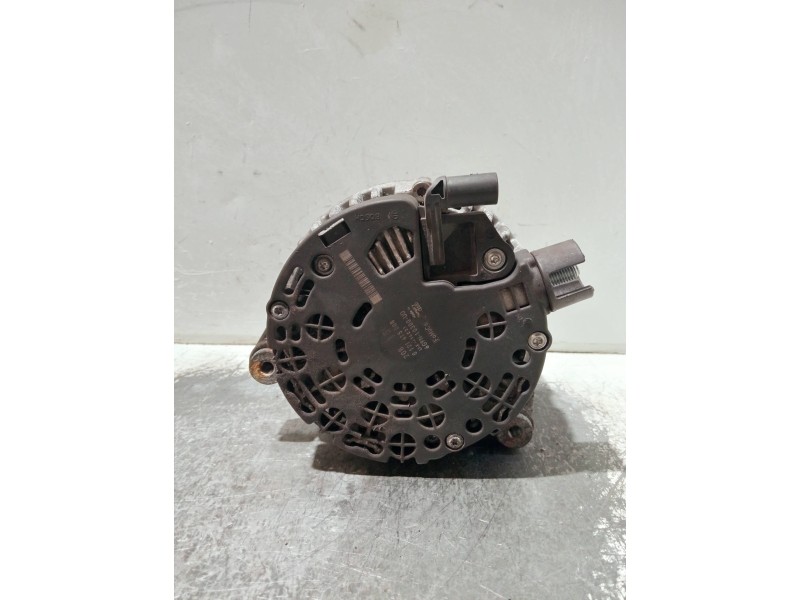 Recambio de alternador para ford mondeo ber. (ca2) referencia OEM IAM 6G9N10300UD 0121615008 