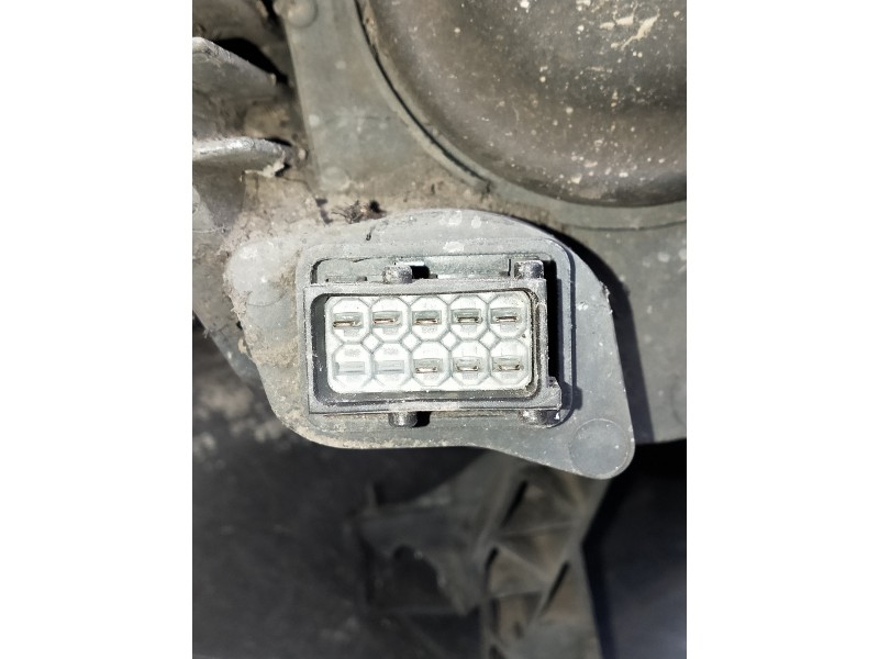 Recambio de faro izquierdo para opel zafira b referencia OEM IAM   