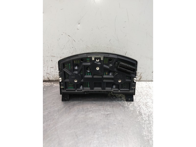 Recambio de cuadro instrumentos para opel zafira b referencia OEM IAM 13267544  