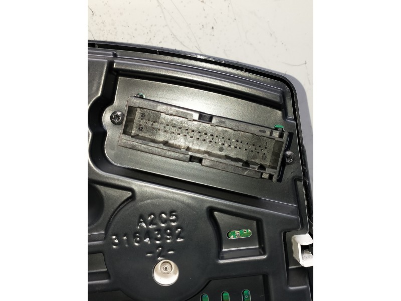 Recambio de cuadro instrumentos para opel zafira b referencia OEM IAM 13267544  