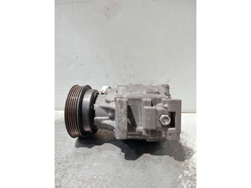 Recambio de compresor aire acondicionado para toyota corolla (e12) referencia OEM IAM 4472206362 SCSA06C 