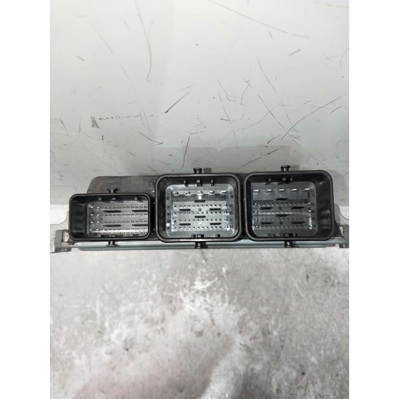 Recambio de centralita motor uce para peugeot 3008 referencia OEM IAM 9678686080 S180075002 