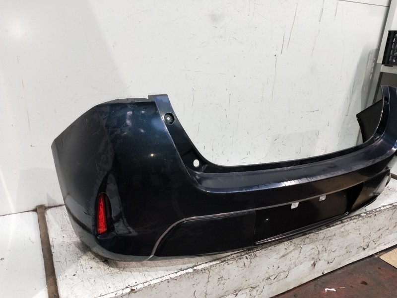 Recambio de paragolpes trasero para toyota auris business referencia OEM IAM   