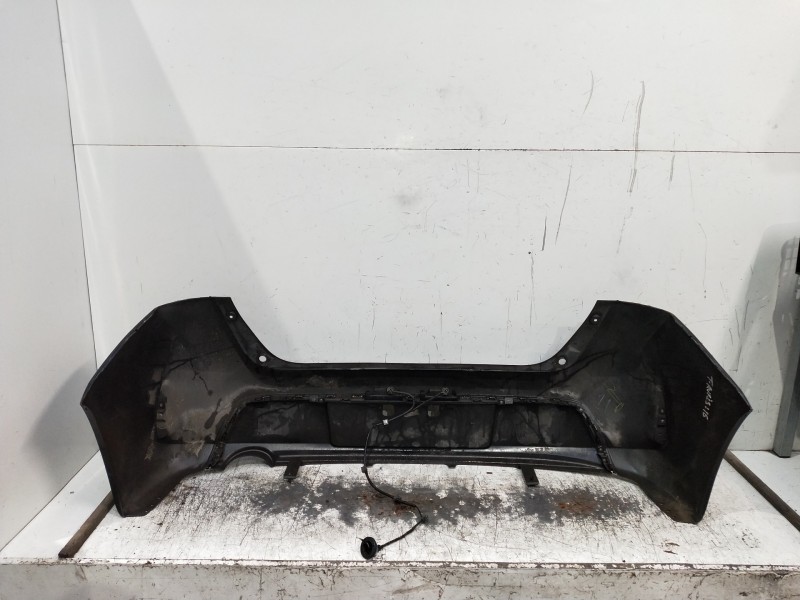 Recambio de paragolpes trasero para toyota auris business referencia OEM IAM   