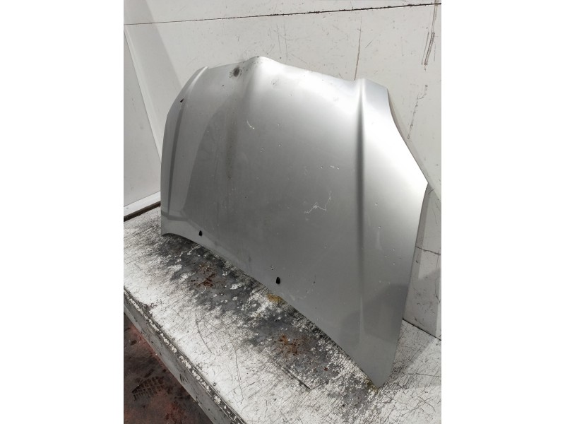 Recambio de capot para toyota corolla (e12) referencia OEM IAM   