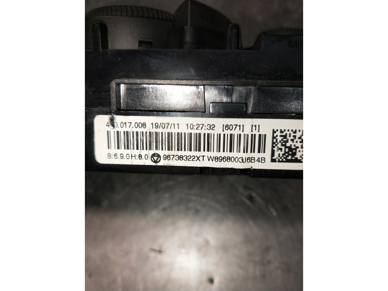 Recambio de mando calefaccion / aire acondicionado para peugeot 3008 referencia OEM IAM 96738322XT  
