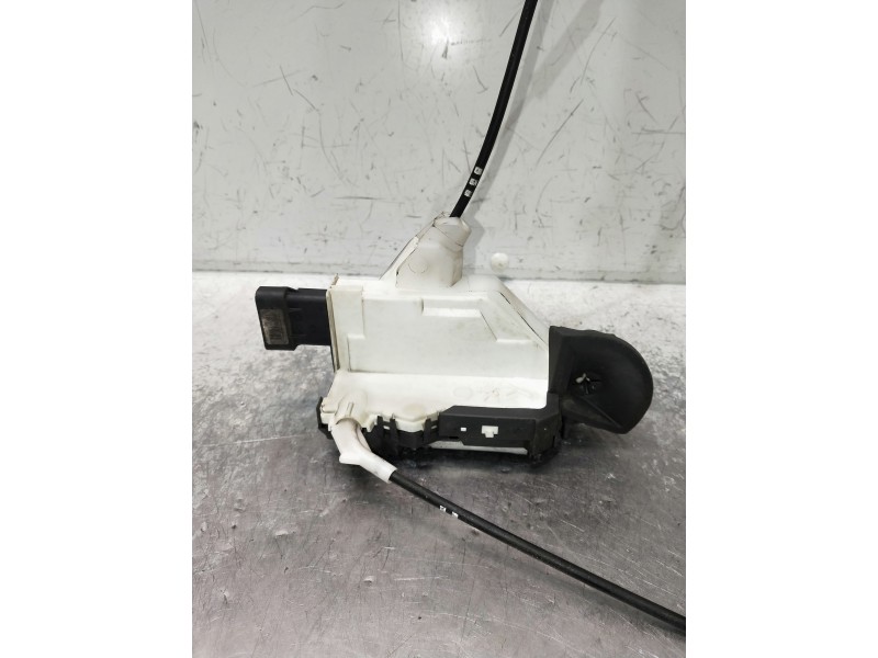 Recambio de motor cierre centralizado delantero izquierdo para peugeot 3008 referencia OEM IAM 732291 1371A1812J3 5P