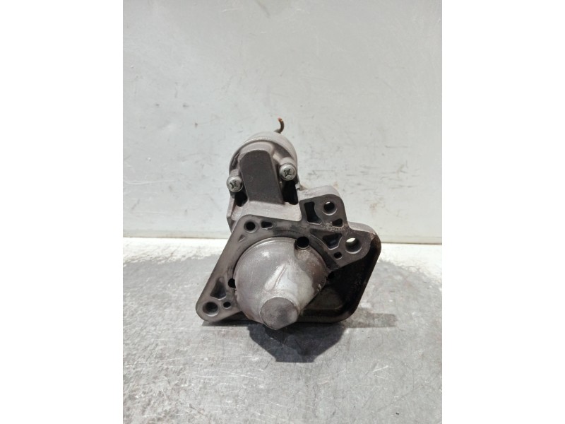 Recambio de motor arranque para renault megane ii coupe/cabrio referencia OEM IAM 8200584675A M000T87881 