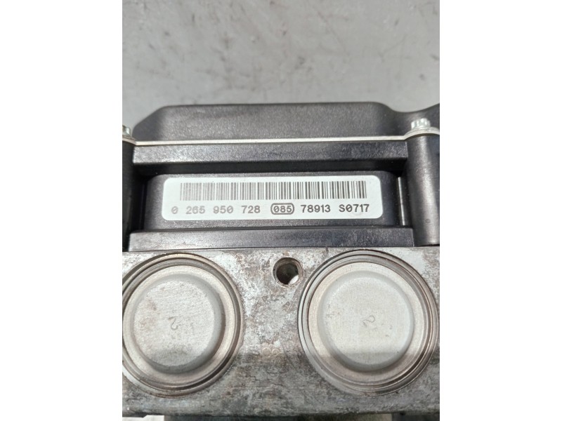 Recambio de abs para renault megane ii coupe/cabrio referencia OEM IAM 0265950728 0265234601 8200685699