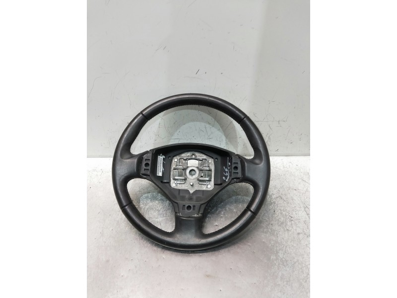 Recambio de volante para peugeot 3008 referencia OEM IAM   