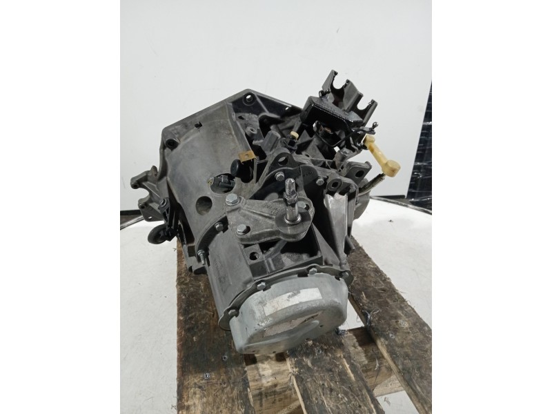 Recambio de caja cambios para citroen c4 sedan referencia OEM IAM 20DP10 3173488B 5V
