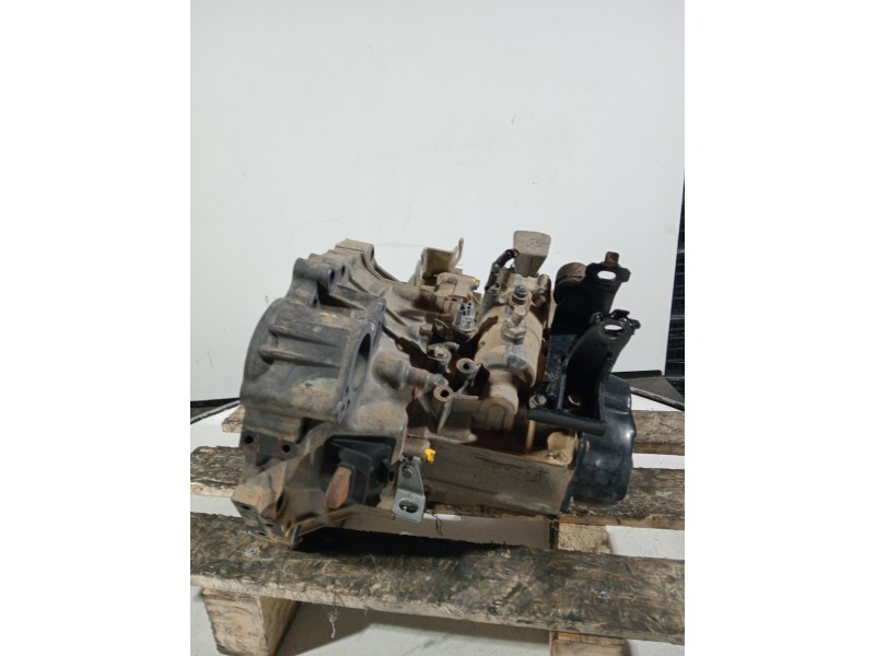 Recambio de caja cambios para toyota corolla (e12) referencia OEM IAM   5V