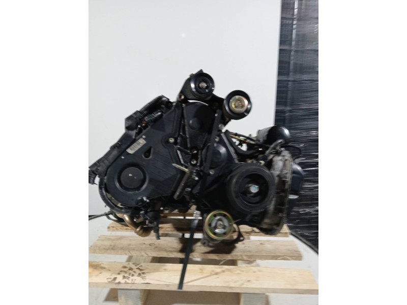 Recambio de motor completo para toyota corolla (e12) referencia OEM IAM 1CDFTV 0076649 DENSO