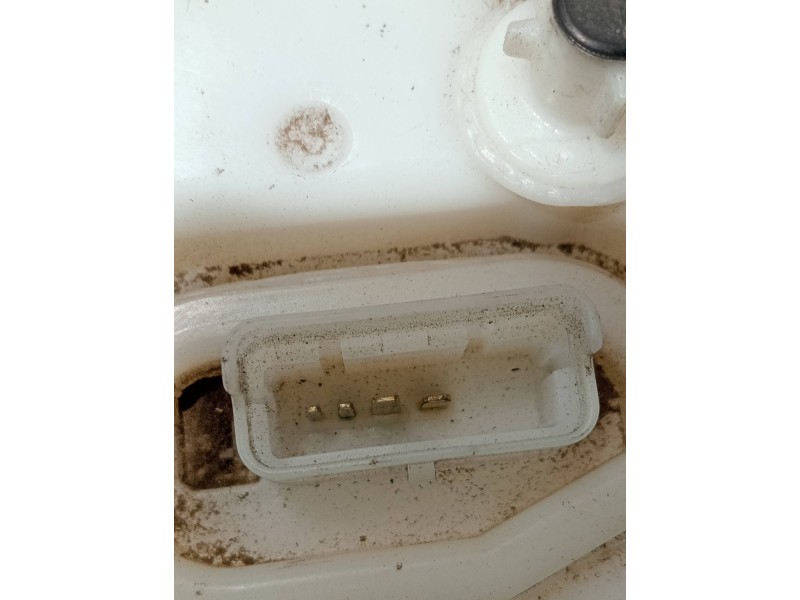 Recambio de bomba combustible para citroen c4 sedan referencia OEM IAM 9682836980 0973033990002 