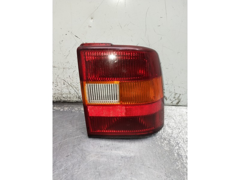 Recambio de piloto trasero derecho para opel vectra a referencia OEM IAM   