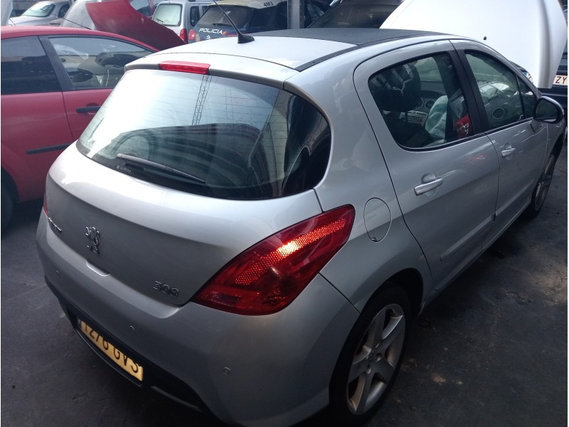 peugeot 308 del año 2010