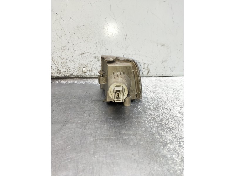 Recambio de piloto delantero derecho para opel vectra a referencia OEM IAM 394998  