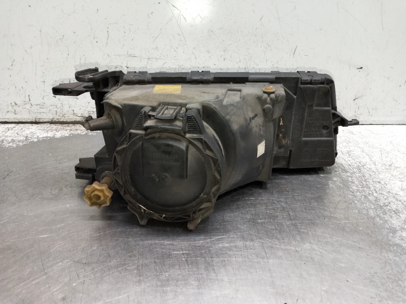 Recambio de faro izquierdo para opel vectra a referencia OEM IAM   